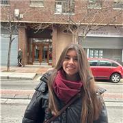 Me defino como una persona entusiasta, con ganas de ayudar al alumno, dándole facilidades como esquemas o apuntes